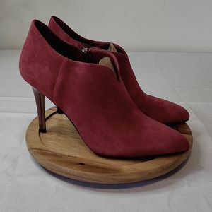 Stunning WHBM Burgundy Suede Heels Bootie – Size 9 – 4” Heel – NWT + Dust Bags